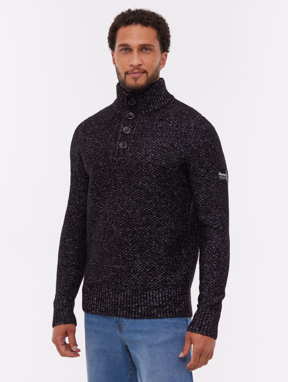 Hastom Funnel Neck Sweater - Black